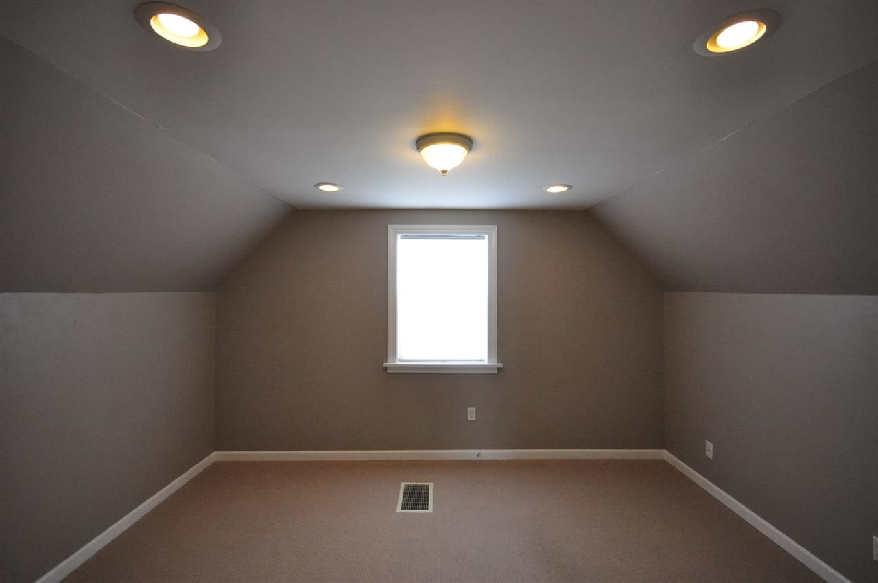 2715 W Everett Ave. - Photo 14