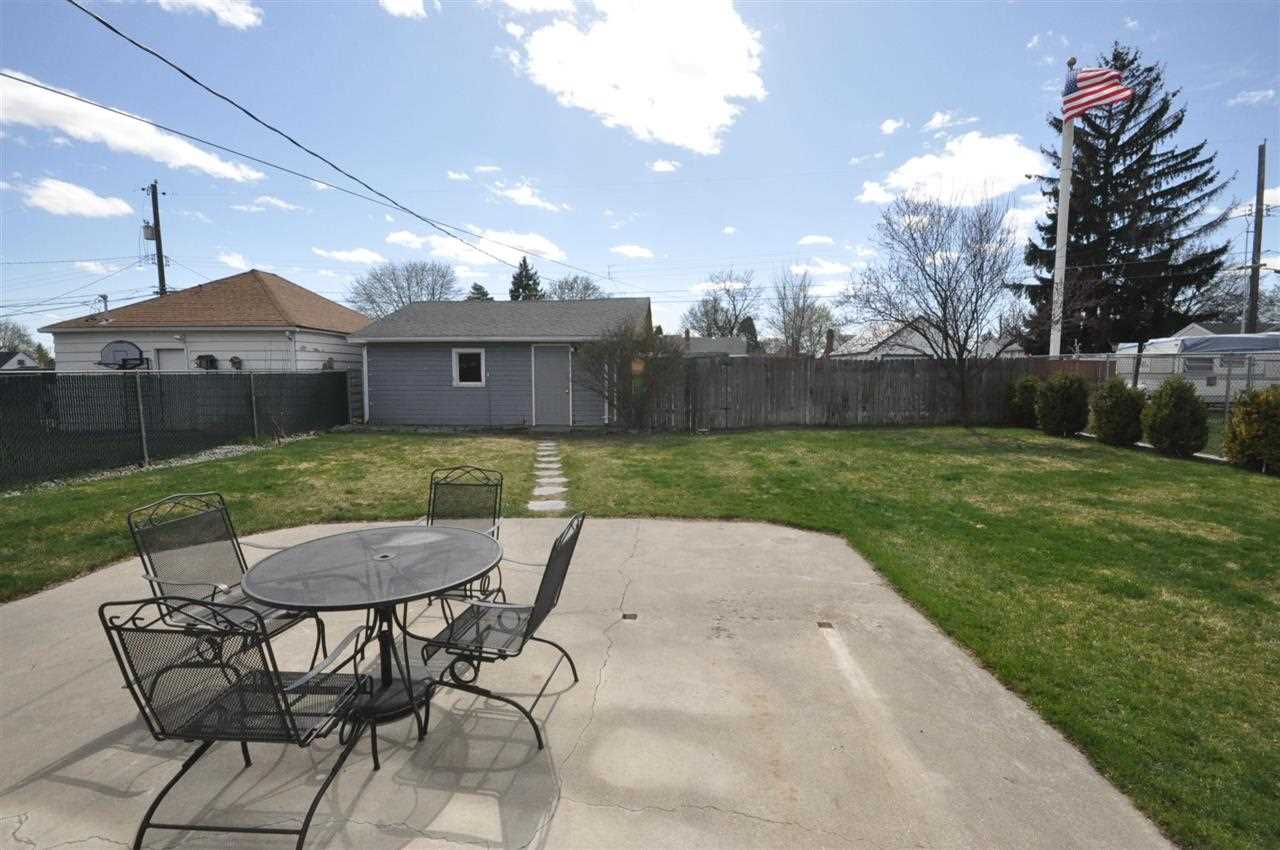 2715 W Everett Ave. - Photo 20