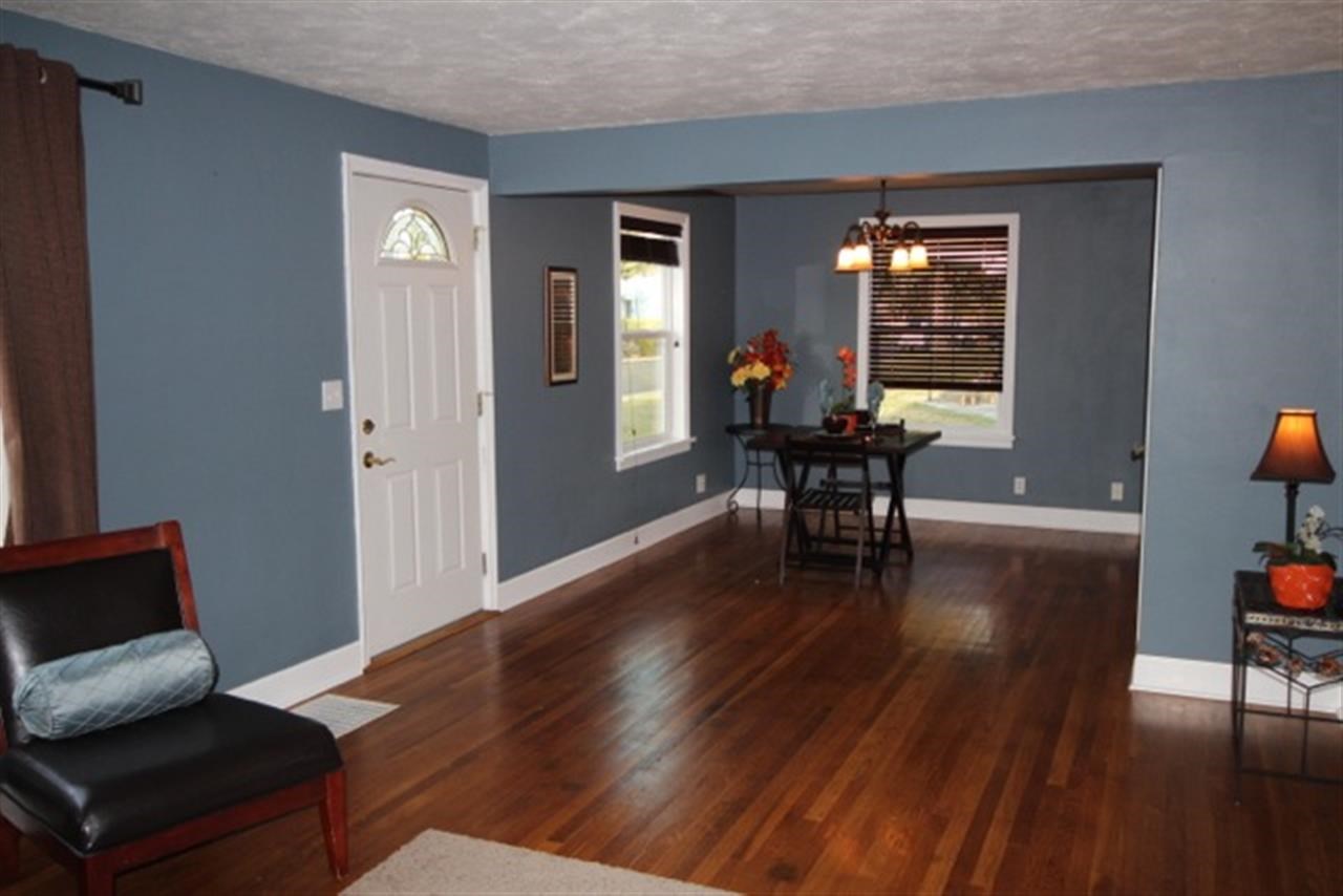 2715 W Everett Ave. - Photo 7