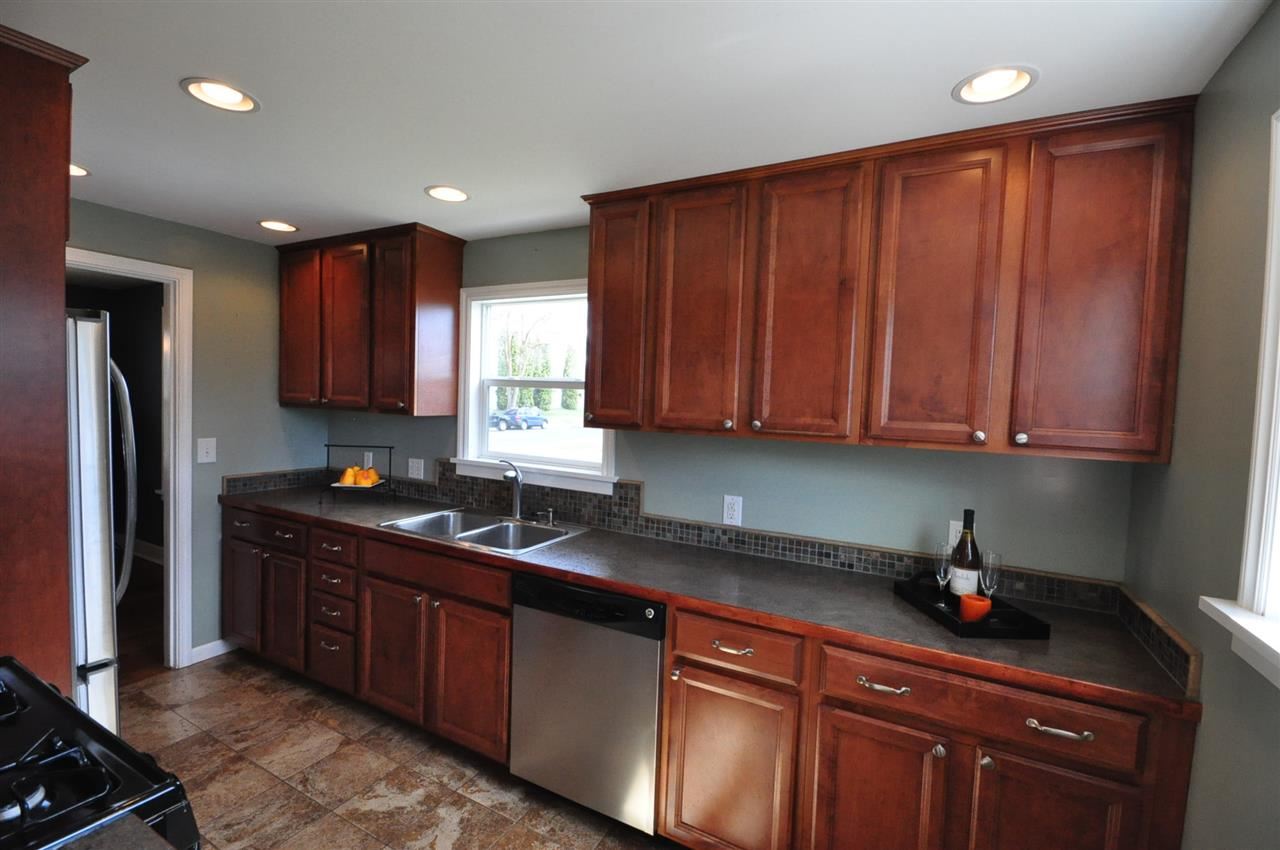 2715 W Everett Ave. - Photo 9