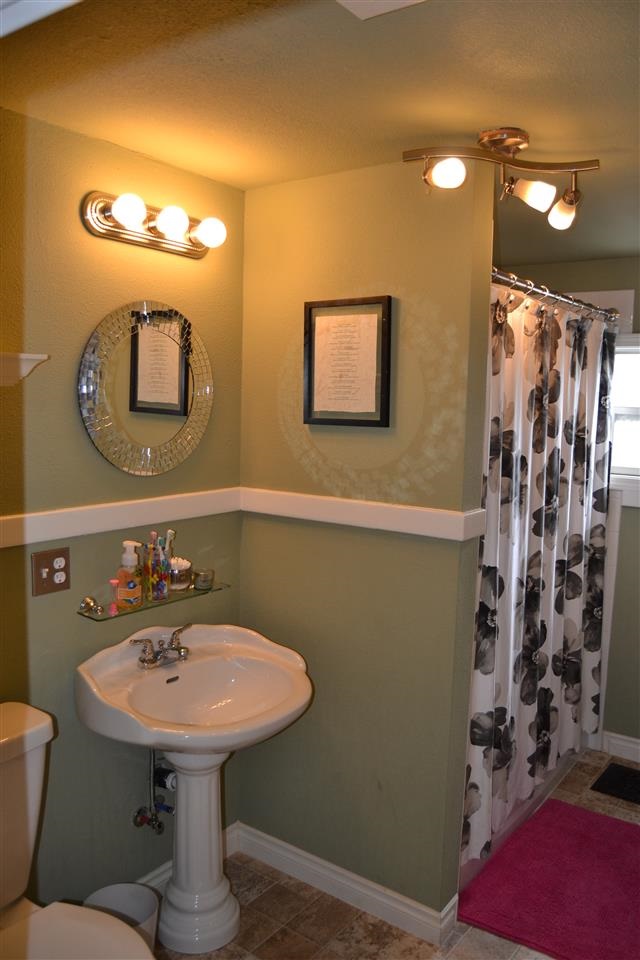 2112 N Madison St - Photo 13