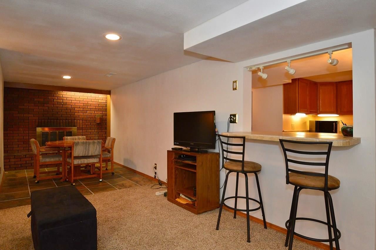 12714 E Blossey Ave - Photo 15