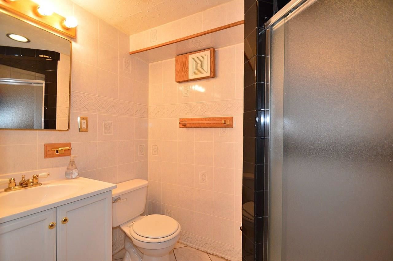 12714 E Blossey Ave - Photo 17