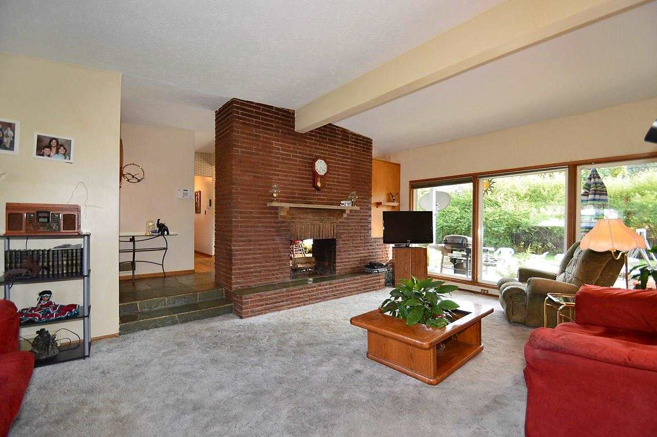 12714 E Blossey Ave - Photo 3
