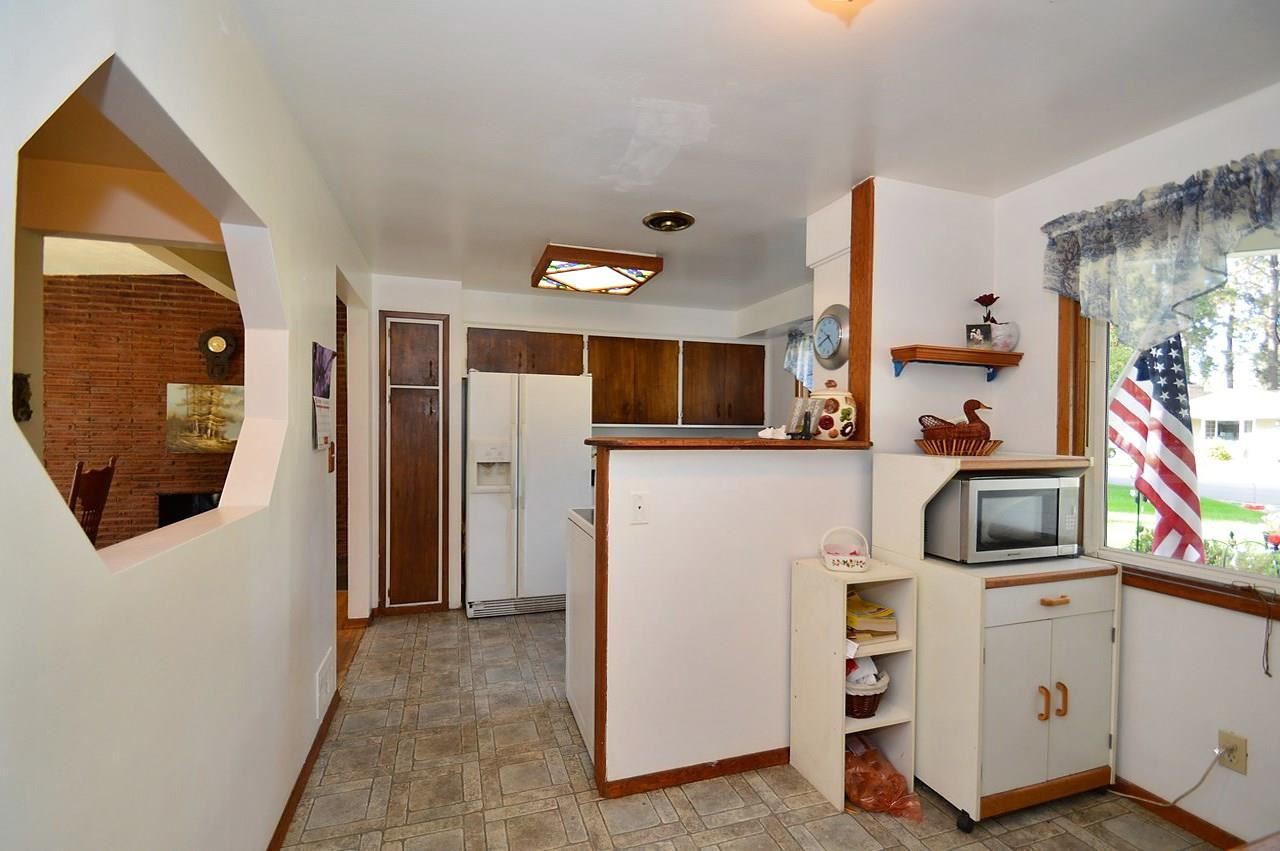 12714 E Blossey Ave - Photo 7
