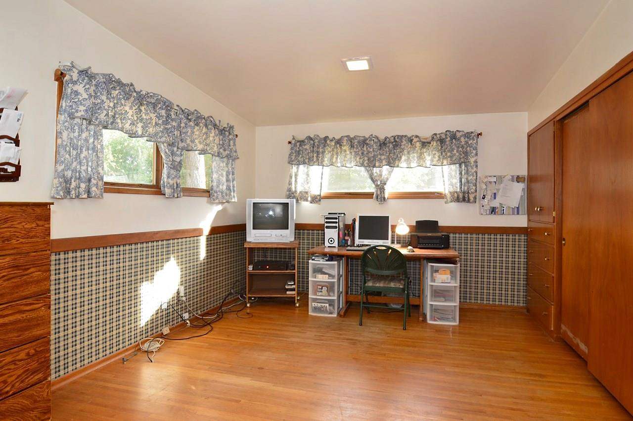 12714 E Blossey Ave - Photo 10