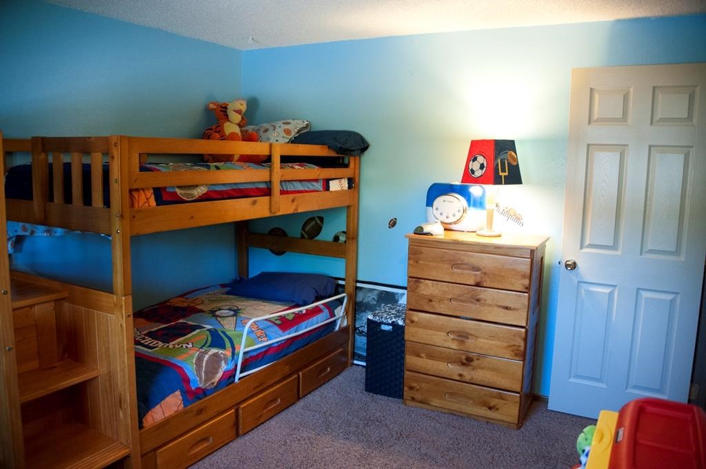 14306 E Sunnyside Dr - Photo 8