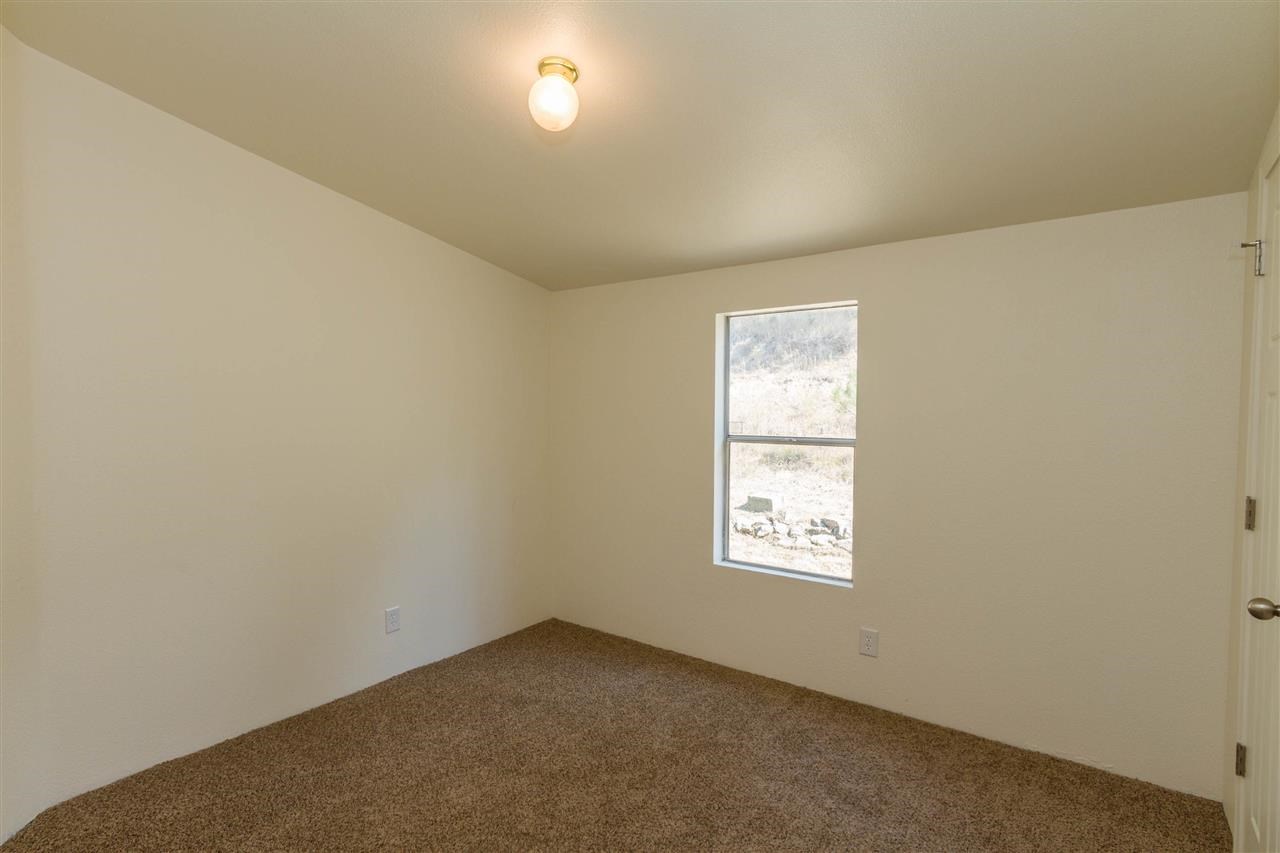 32222 N Hardesty - Photo 11