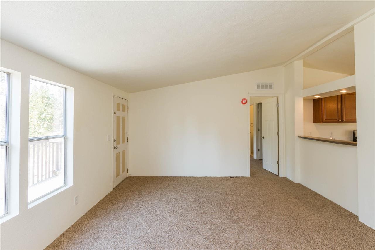 32222 N Hardesty - Photo 3