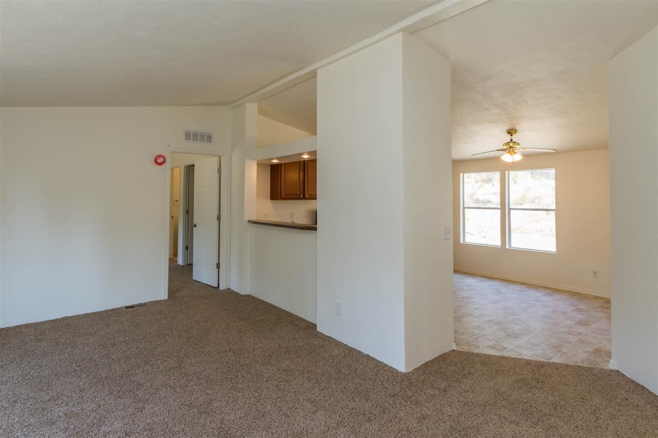 32222 N Hardesty - Photo 4