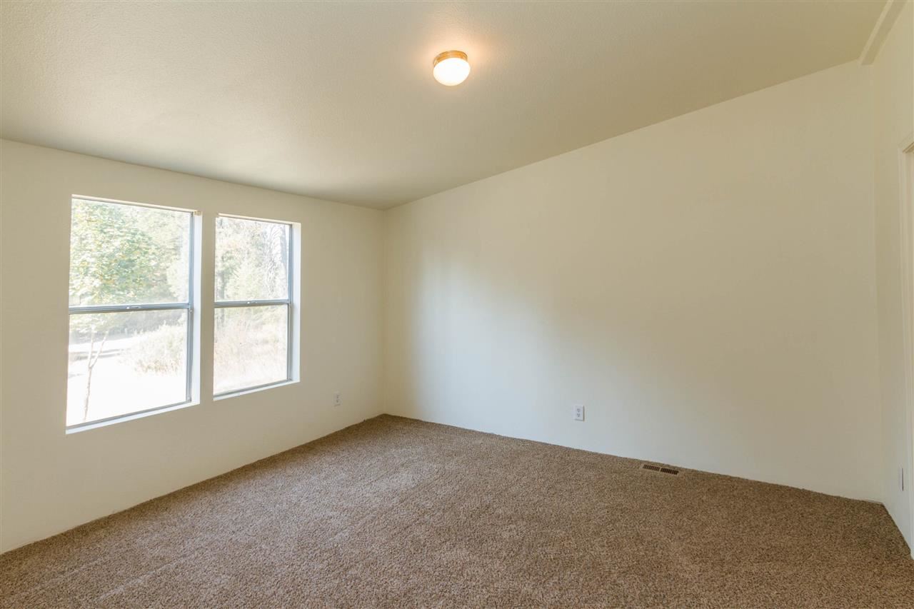 32222 N Hardesty - Photo 8