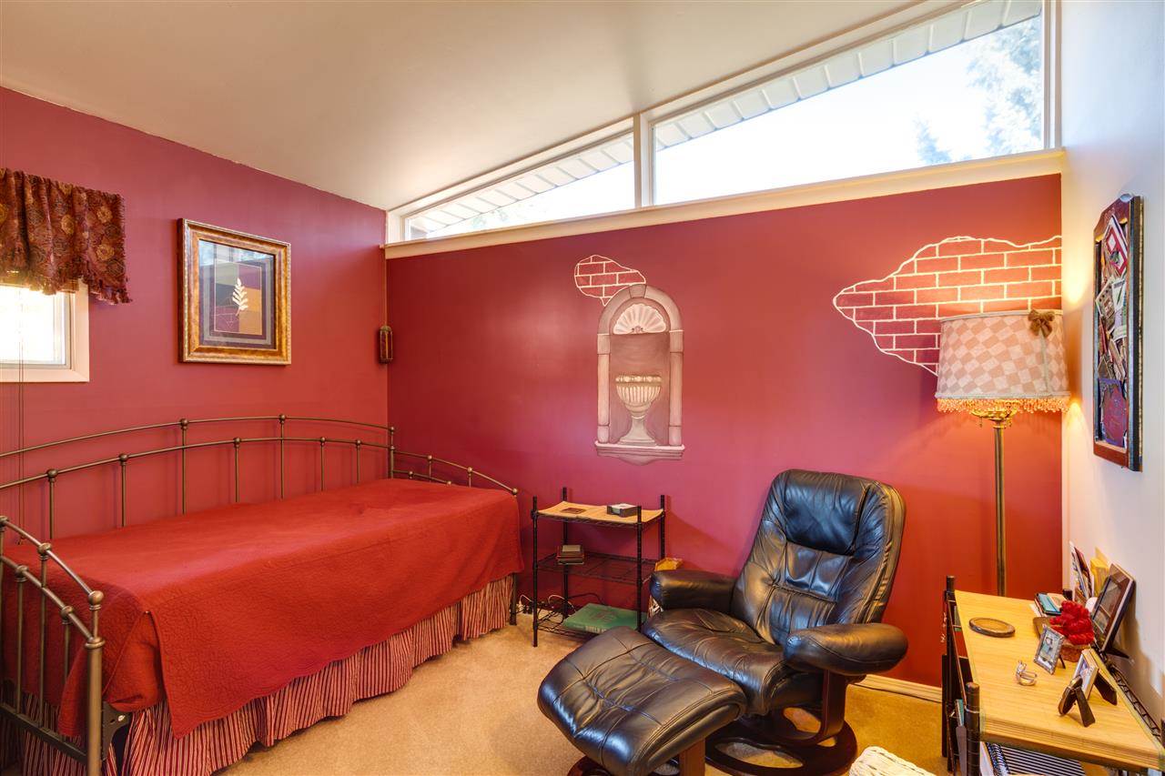 6507 N Stevens St - Photo 9