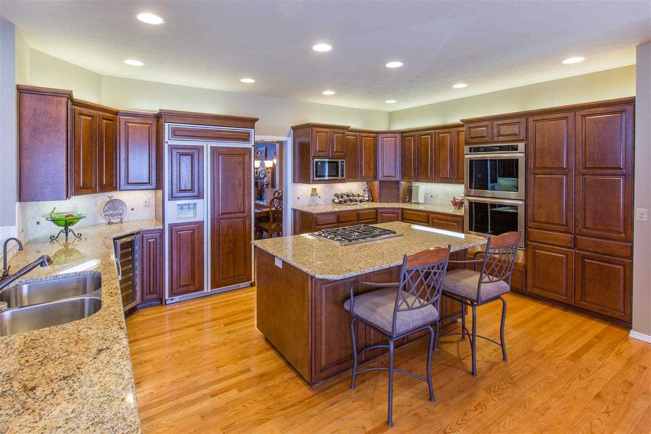 9520 N Cedar Rd. - Photo 16