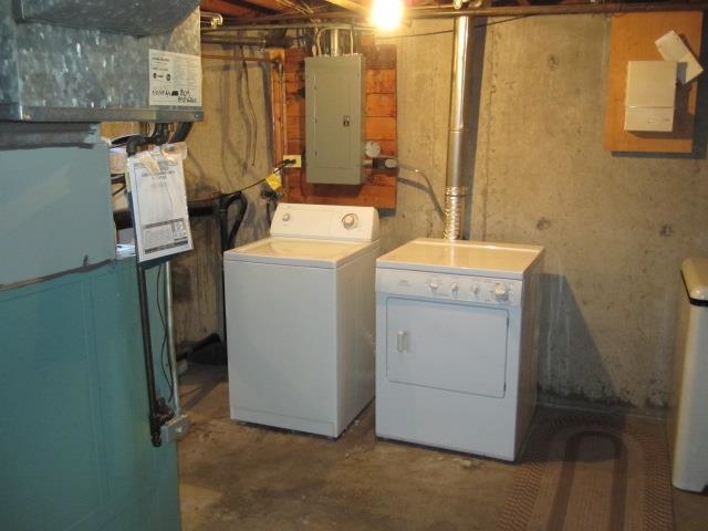 6104 N Maple St - Photo 13