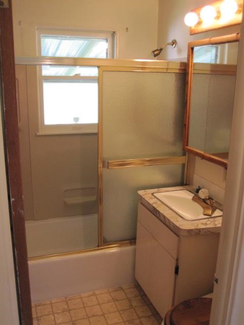6104 N Maple St - Photo 8