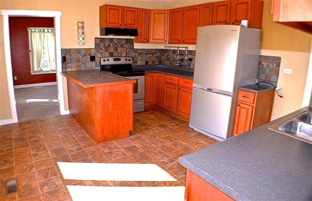 1614 N MAGNOLIA St - Photo 3