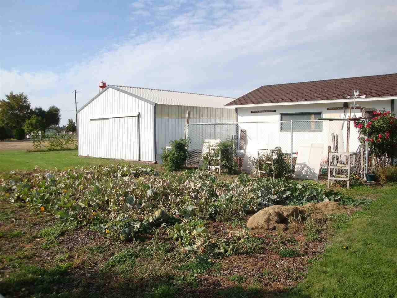 22707 E Rowan Ave - Photo 14