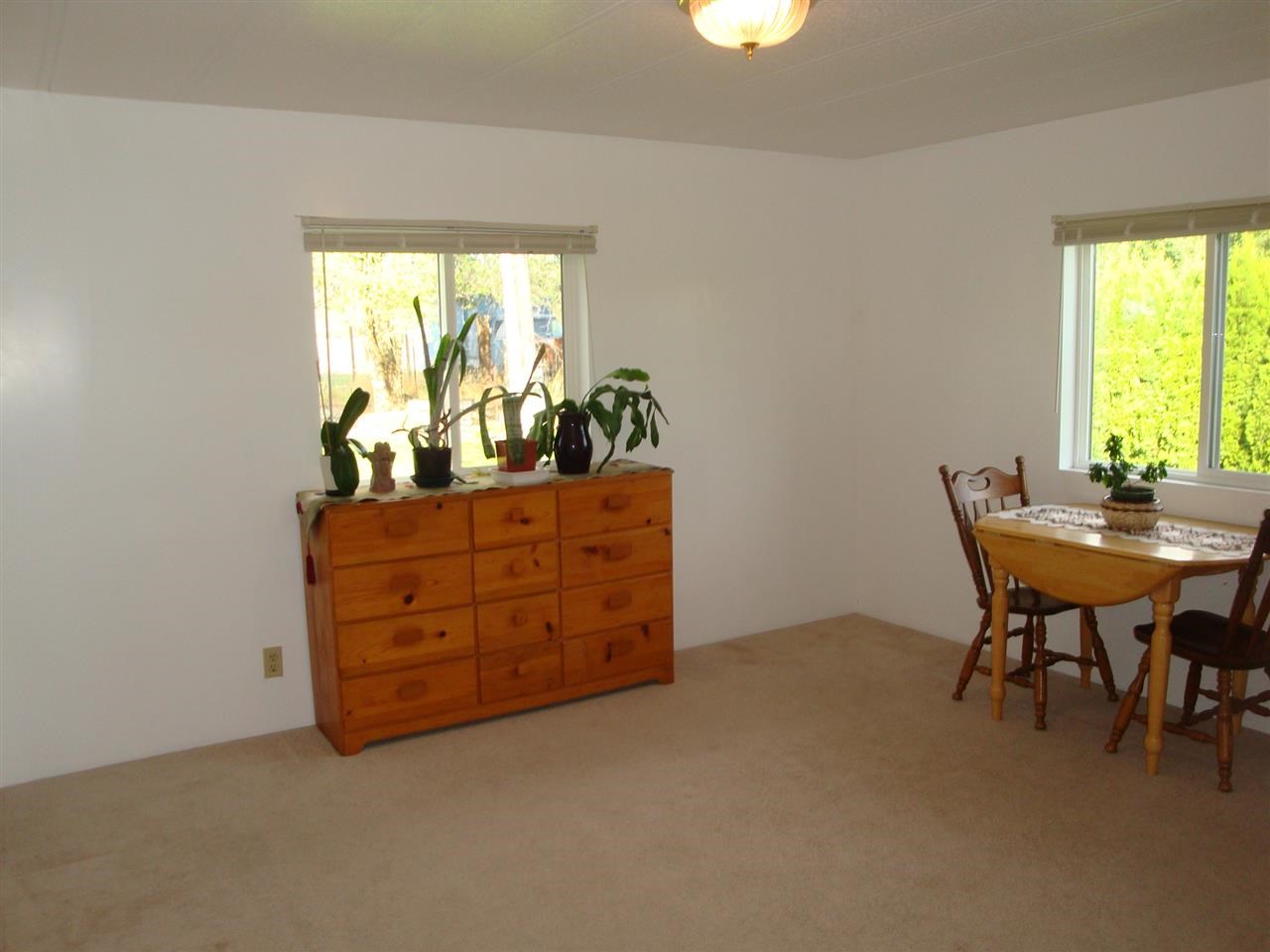 22707 E Rowan Ave - Photo 8