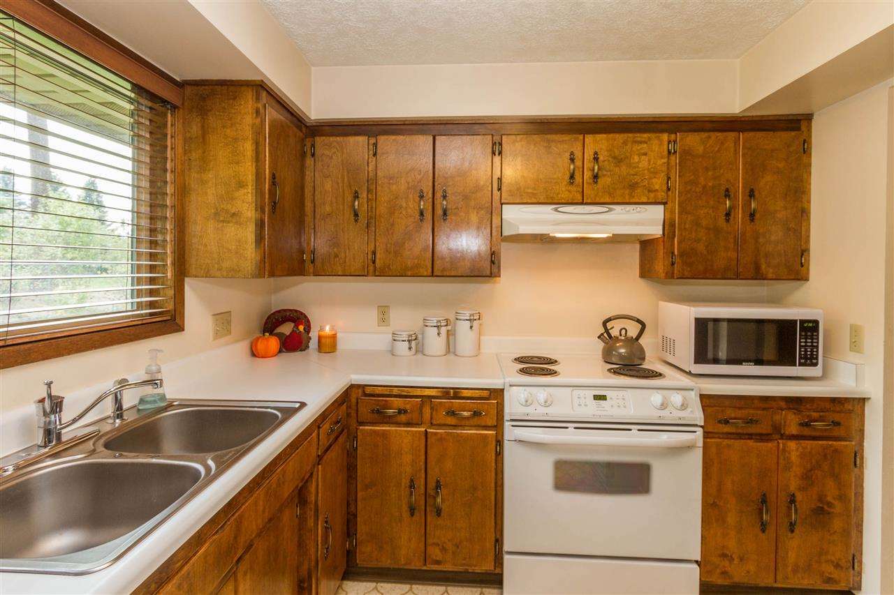 5325 W Bentwood Ct - Photo 7