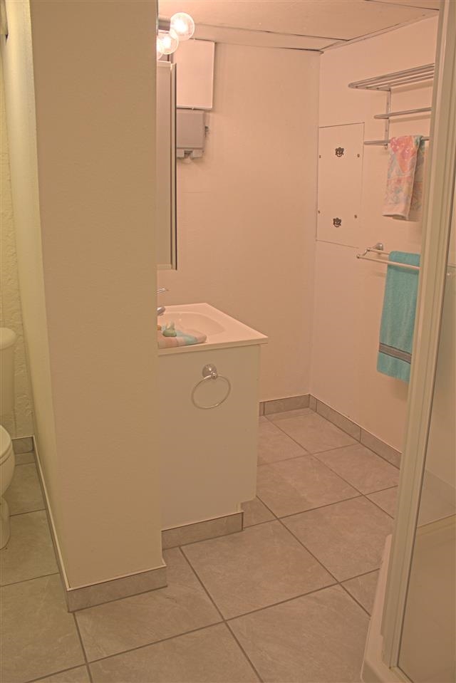 1427 E 39th Ave - Photo 18