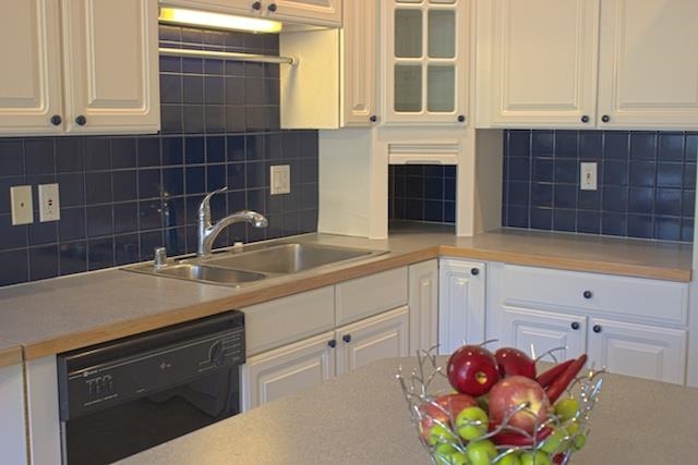 1427 E 39th Ave - Photo 9