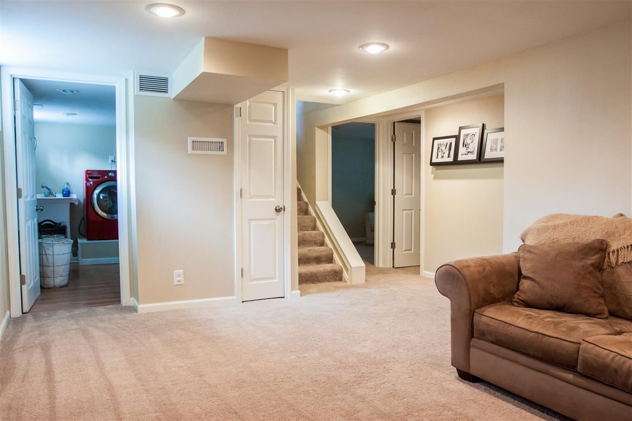 727 E 34th Ave - Photo 14