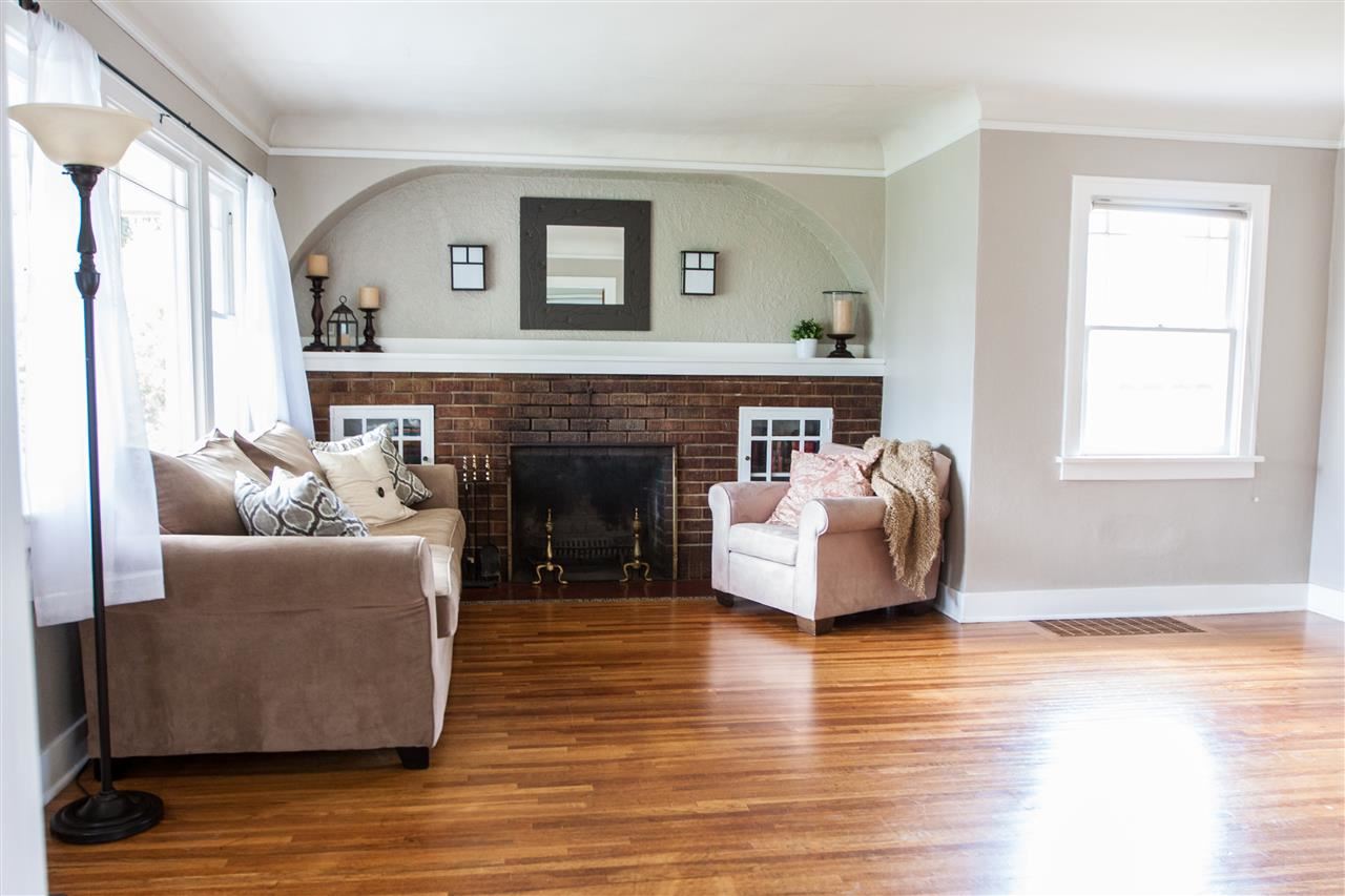 727 E 34th Ave - Photo 8