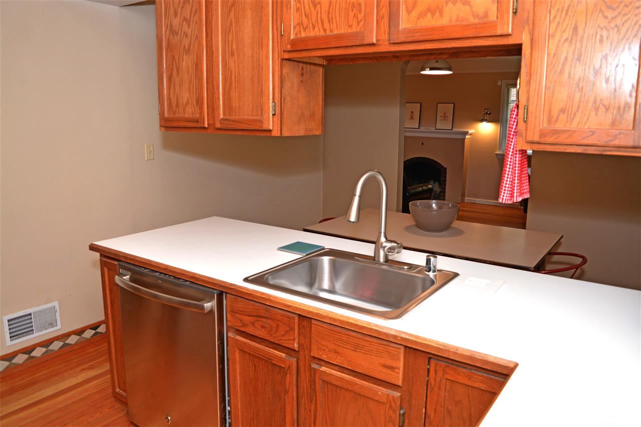 611 W 18th Ave - Photo 9