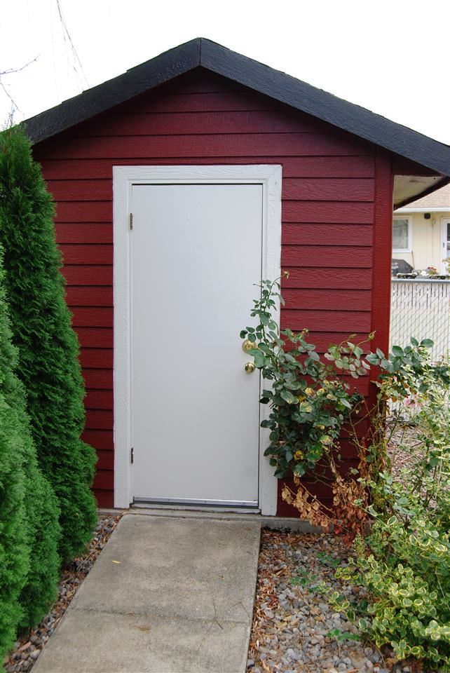 806 S Harmony - Photo 16