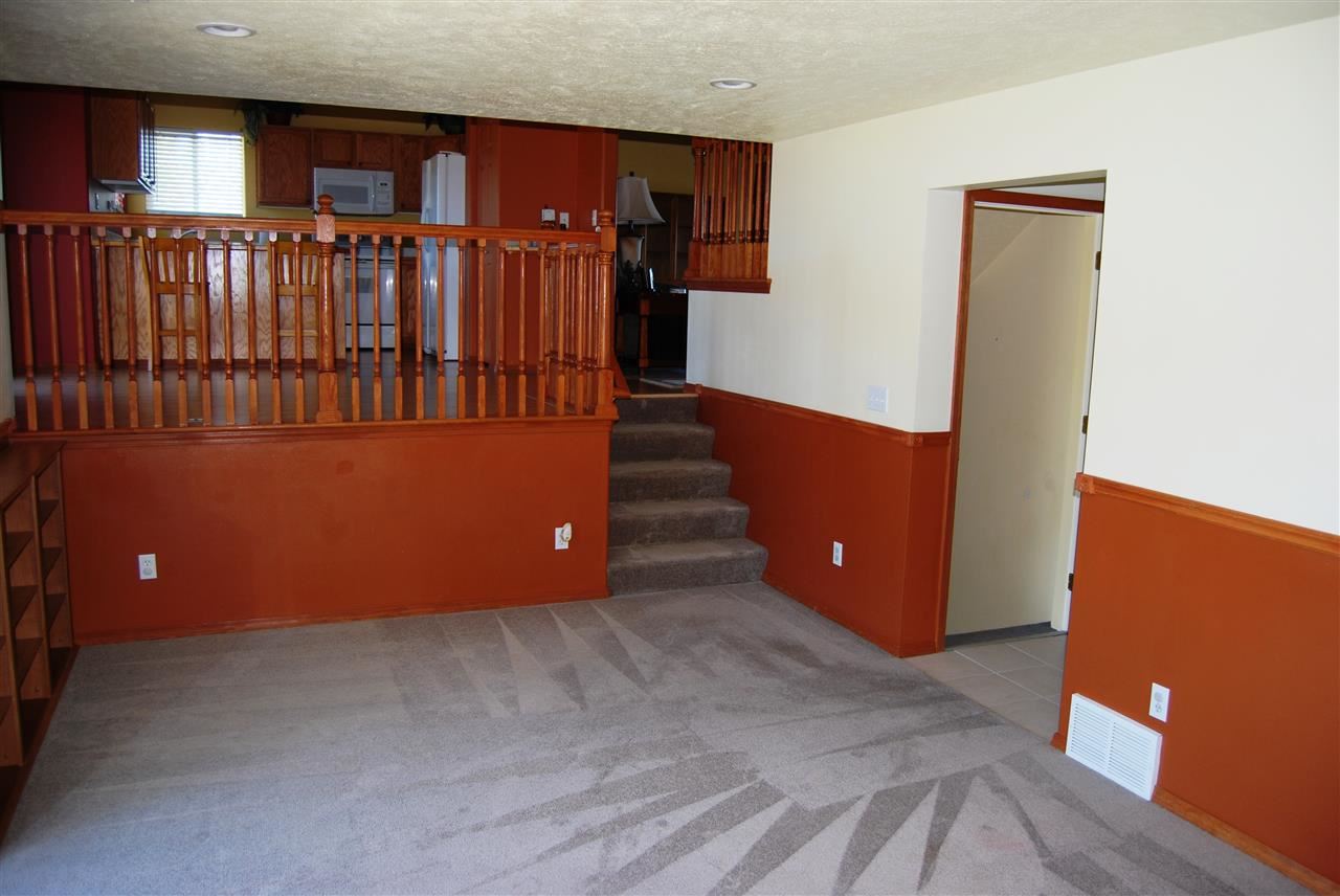 806 S Harmony - Photo 17