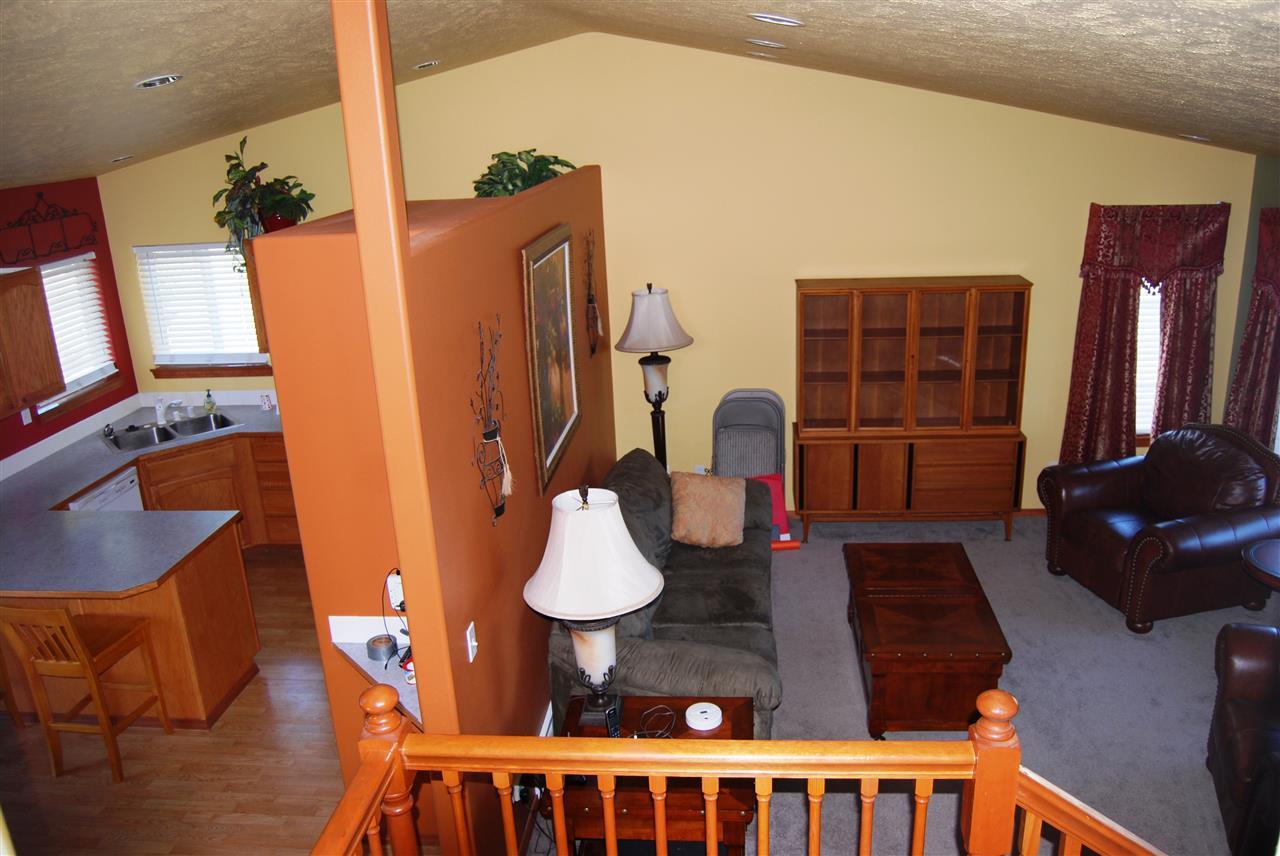 806 S Harmony - Photo 7