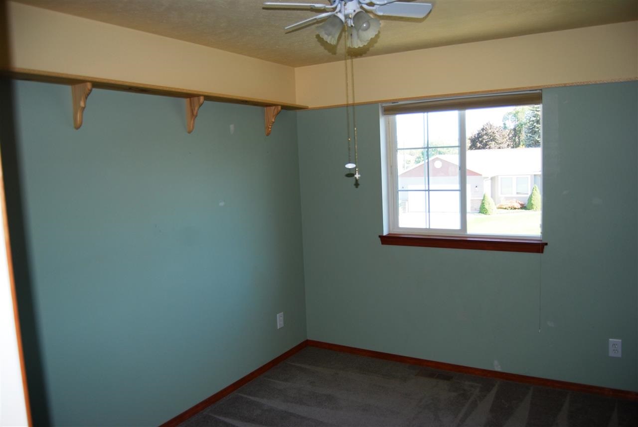 806 S Harmony - Photo 9