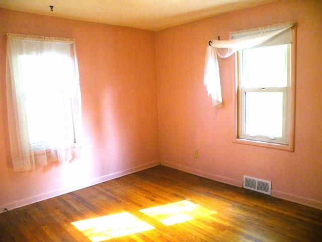 828 E Queen Ave - Photo 8