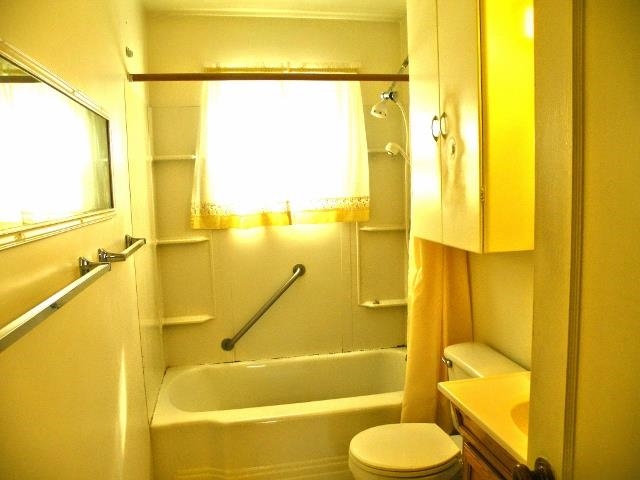 828 E Queen Ave - Photo 9