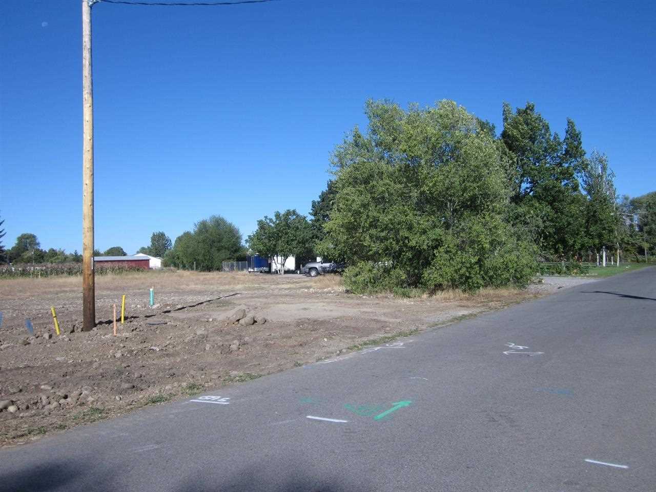 18212 E Riverway Ave - Photo 9
