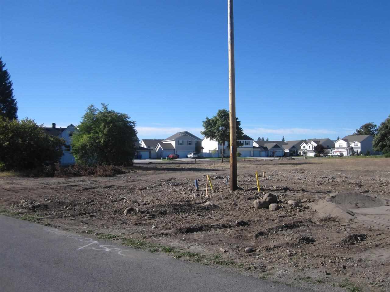 18212 E Riverway Ave - Photo 10