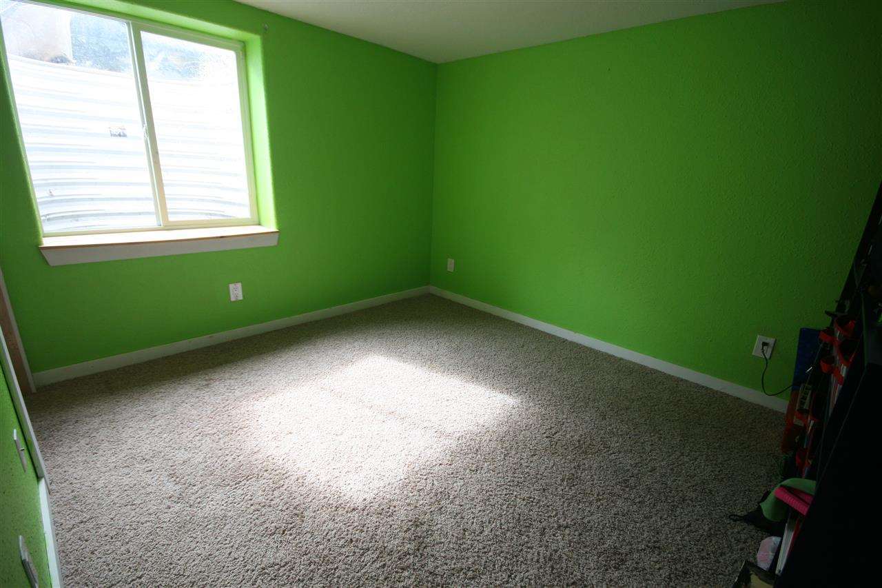 3426 E 9th Avenue - Photo 12