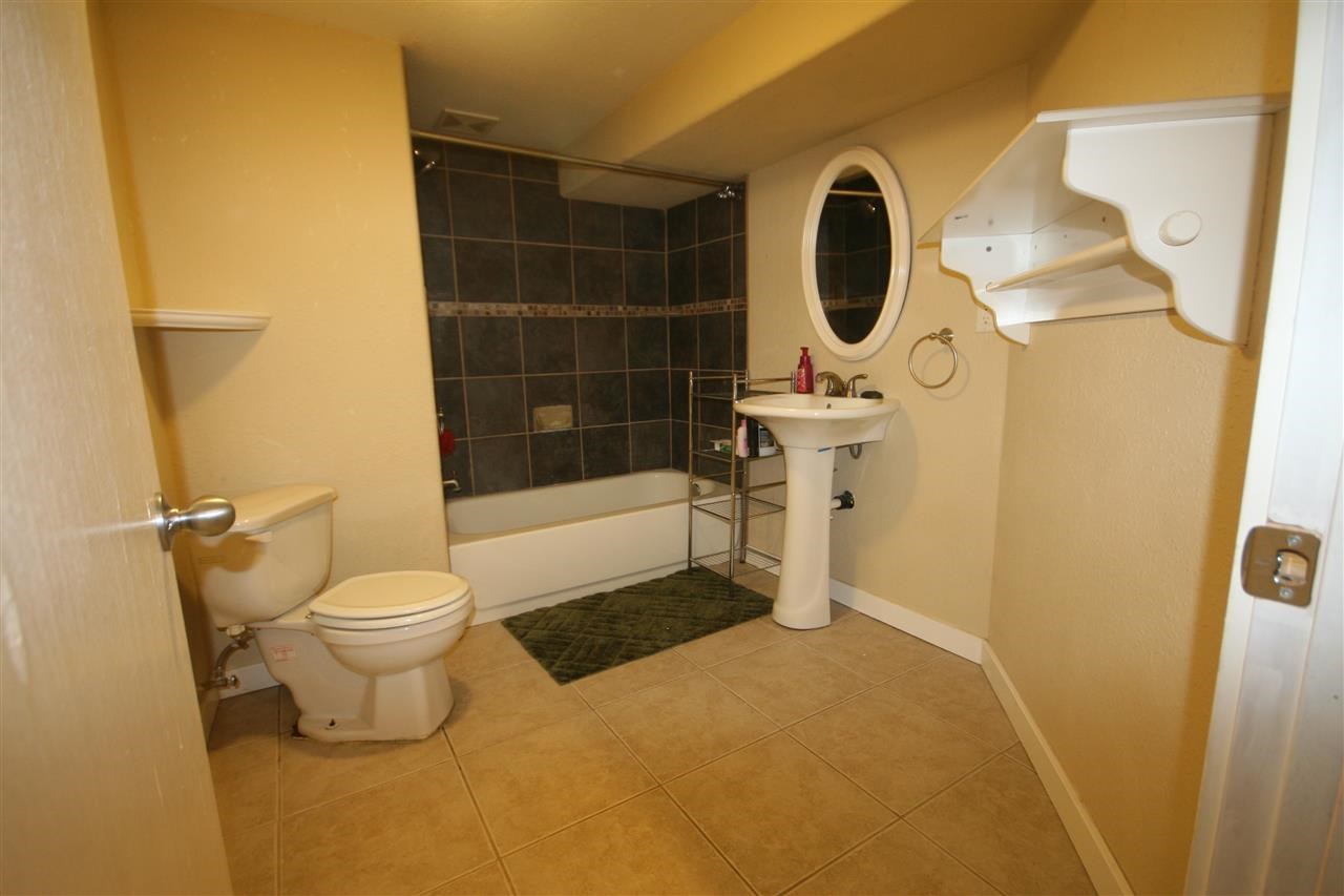 3426 E 9th Avenue - Photo 15