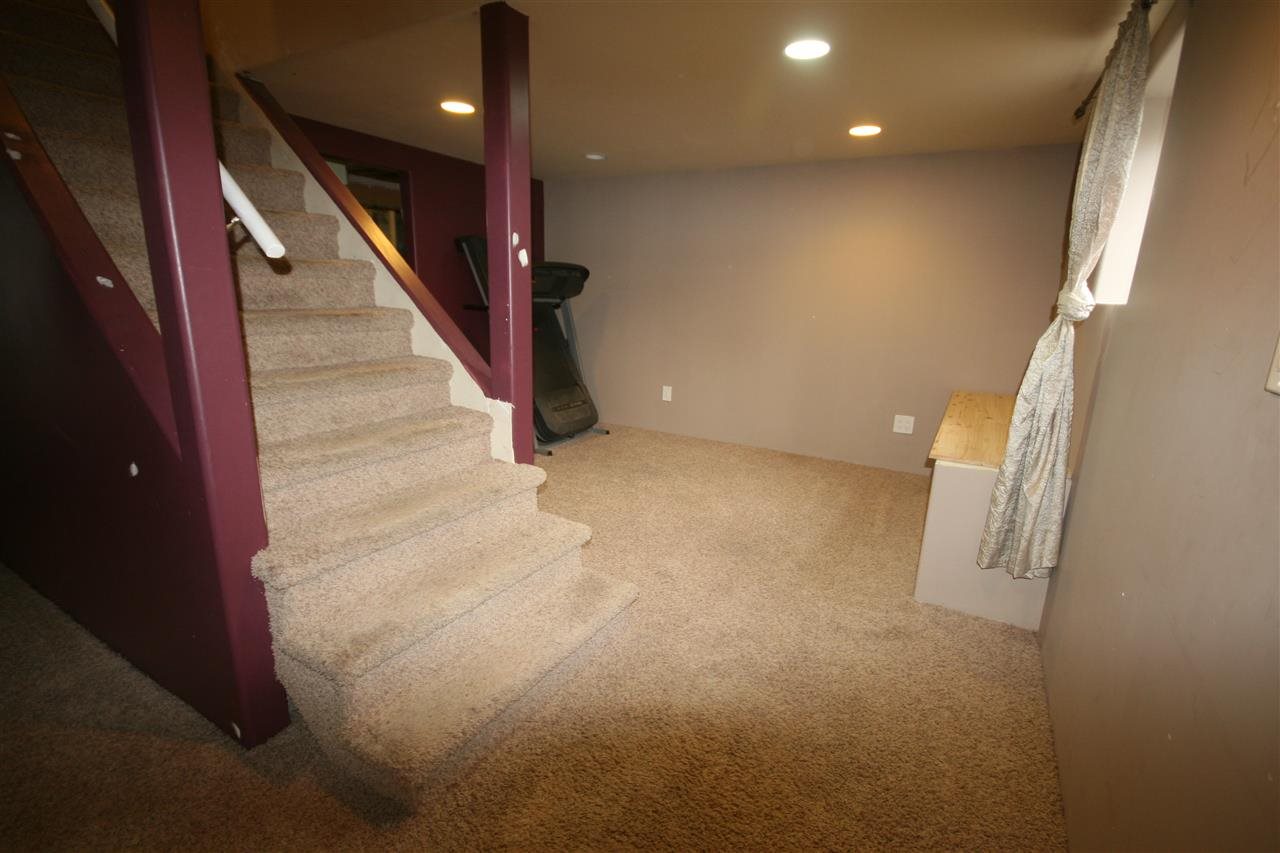 3426 E 9th Avenue - Photo 18