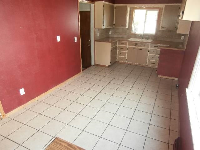 2717 N Regal St - Photo 4