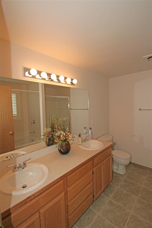 9318 W CLAIRE - Photo 9