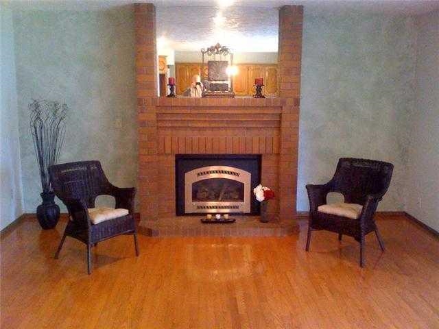 120 W Woodway Ave - Photo 3