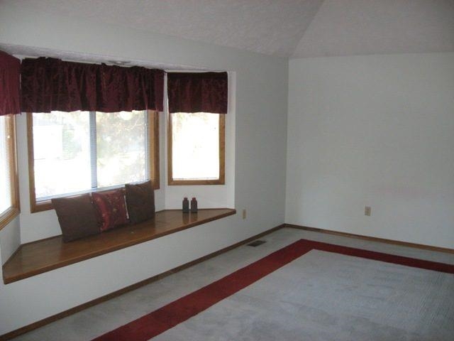 120 W Woodway Ave - Photo 4