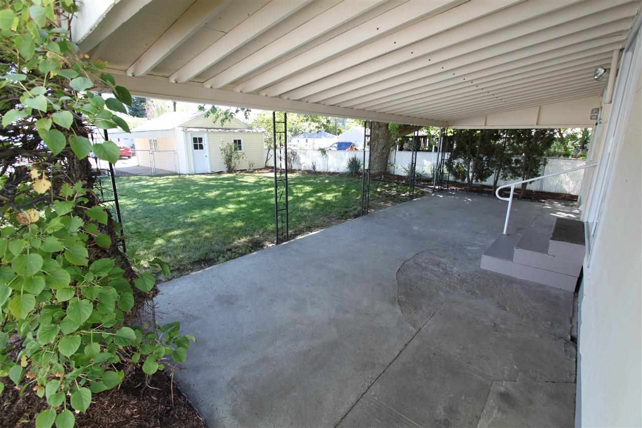 5204 N Oak - Photo 19