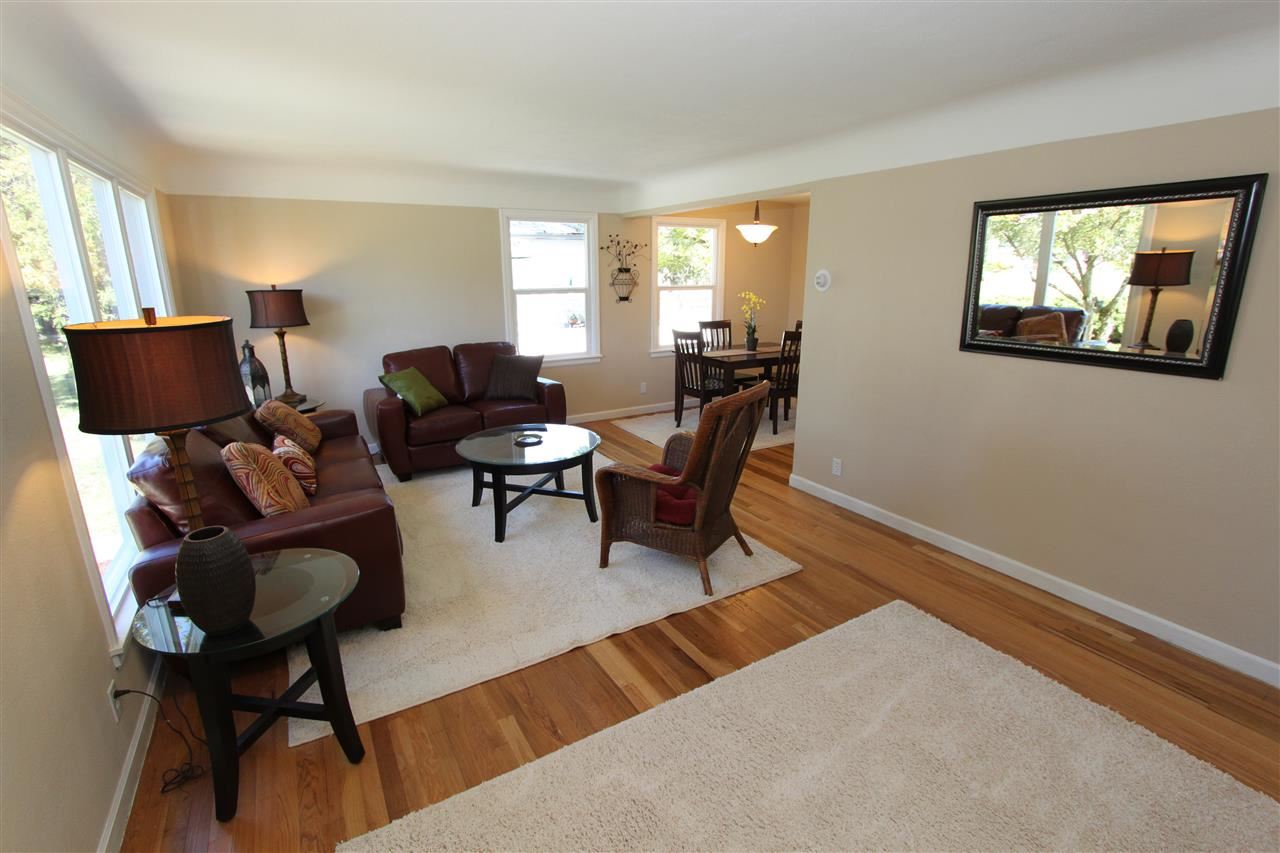 5204 N Oak - Photo 4