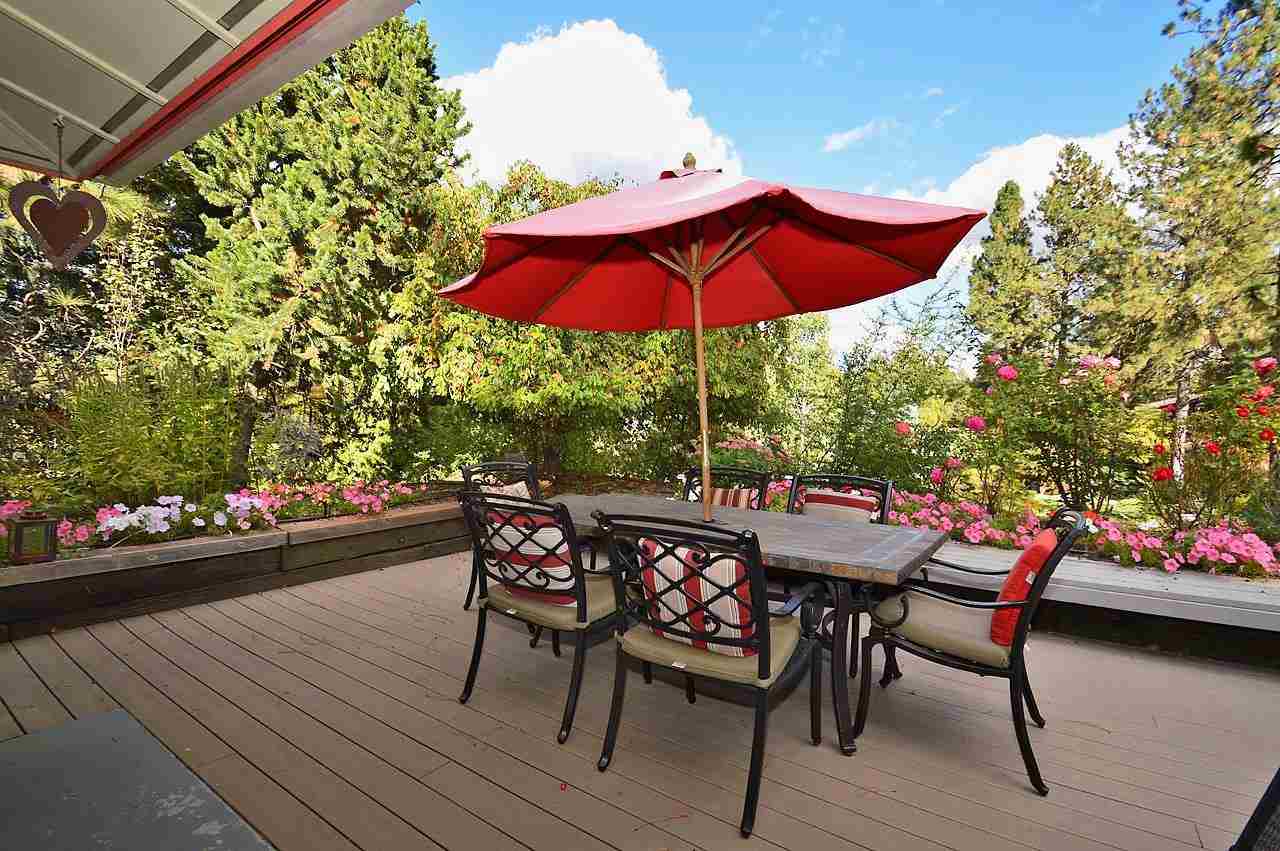 1104 E Christmas Tree Ln - Photo 18