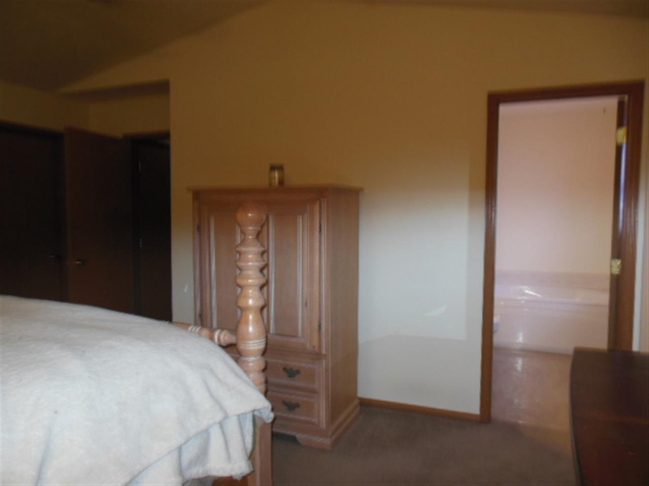 1017 N CHRISTOPHER St - Photo 6