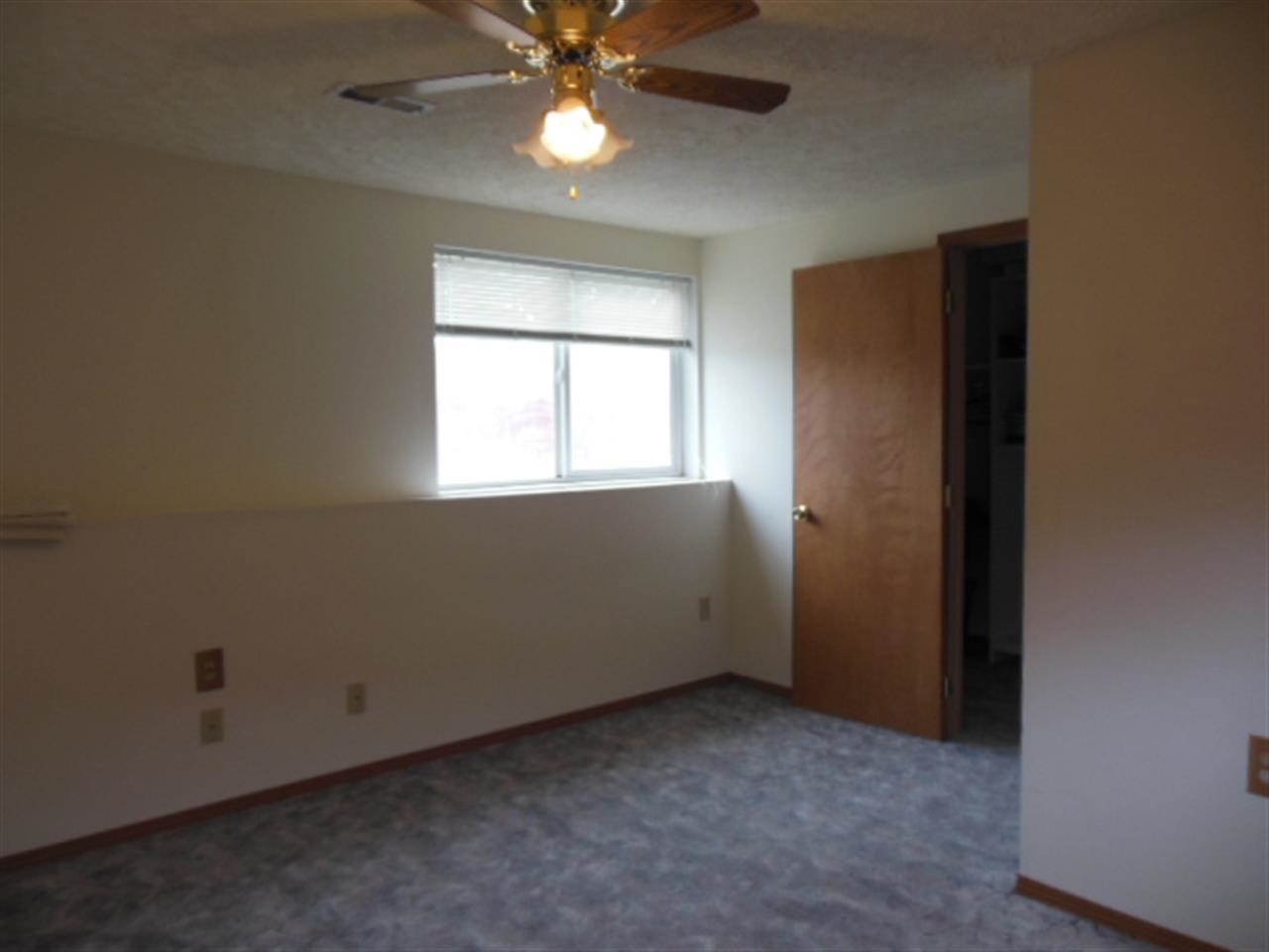 1017 N CHRISTOPHER St - Photo 9