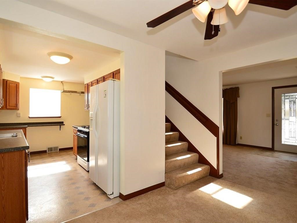 5804 N D St - Photo 7