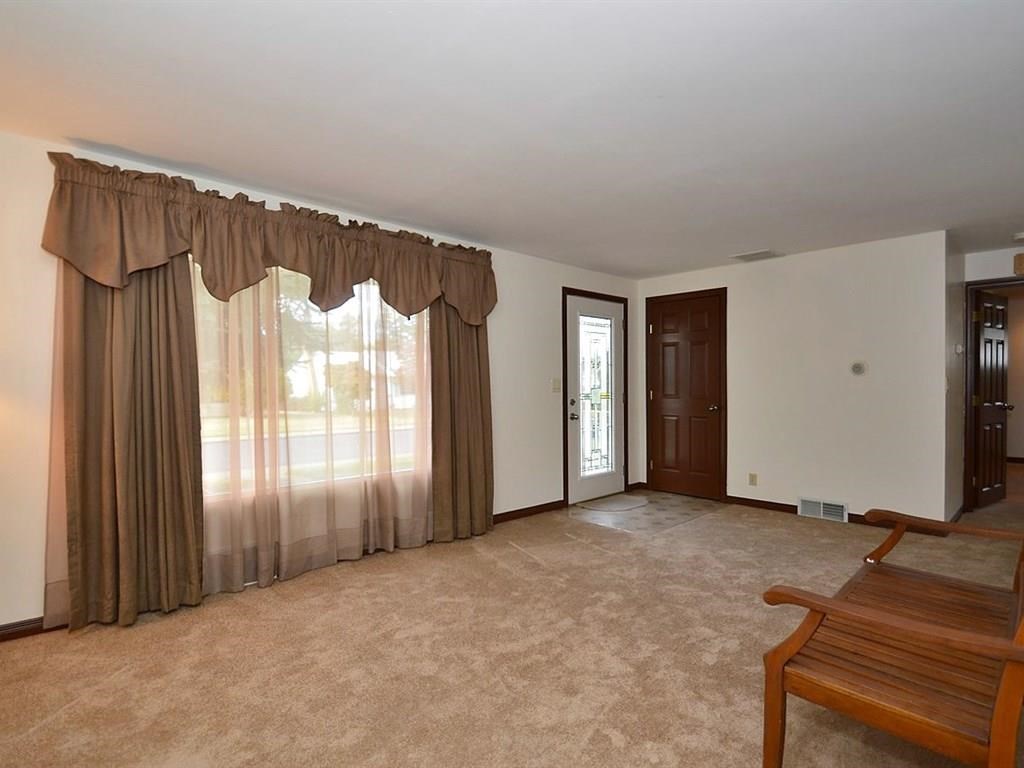5804 N D St - Photo 10